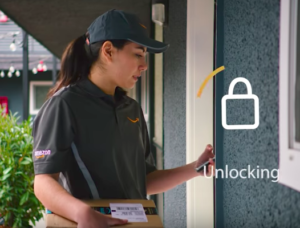 Amazon Key, l'e-commerce porta i pacchi nel salotto di casa